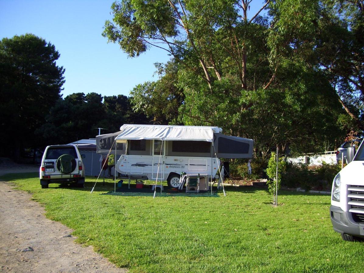 Millicent Hillview Caravan Park Esterno foto
