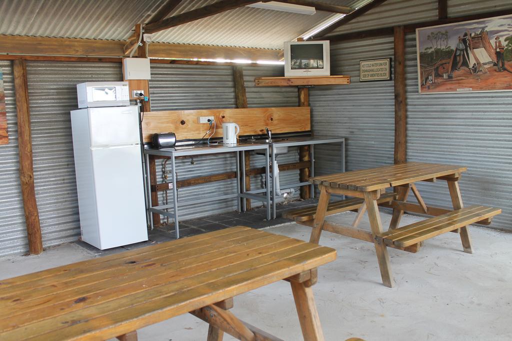 Millicent Hillview Caravan Park Esterno foto