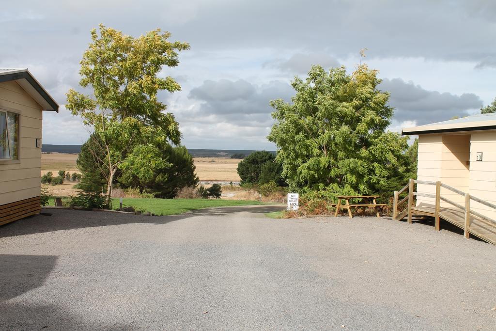 Millicent Hillview Caravan Park Esterno foto