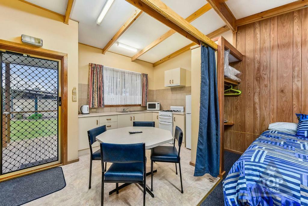 Millicent Hillview Caravan Park Esterno foto
